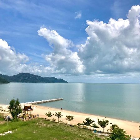 Ferienwohnung By The Sea Beach Baby Batu Feringgi Exterior foto